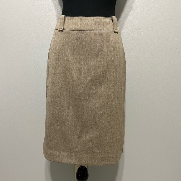 Piazza Sempione Dresses & Skirts - Piazza Sempione skirt. NWT. Hits just below the knee.